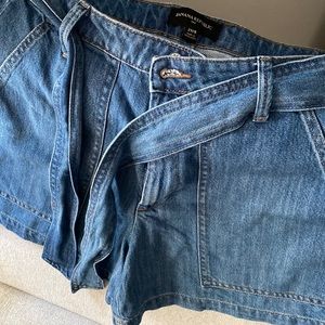 Size 8/29 Jean Shorts